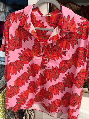JODIFL Pink Red Floral Button-Up Blouse